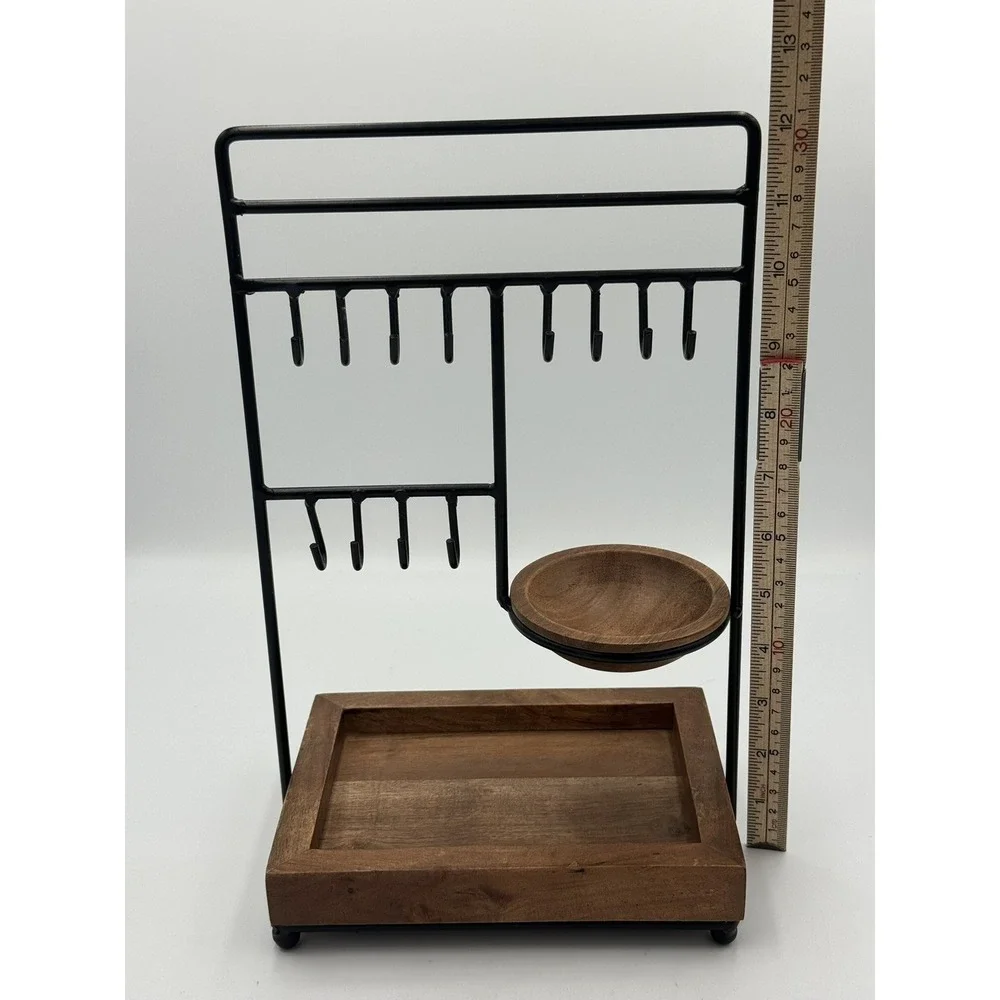 N/A jewelry stand